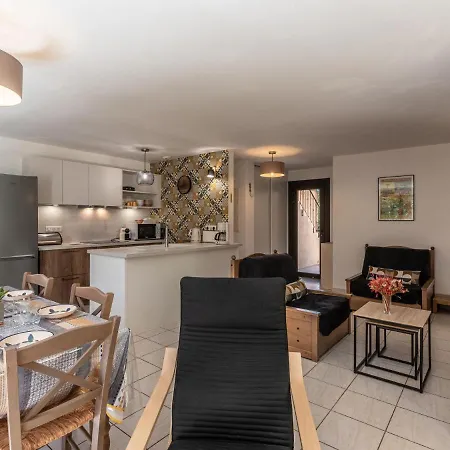 Chez Beatrice Et Pascal By Interhome Holiday home